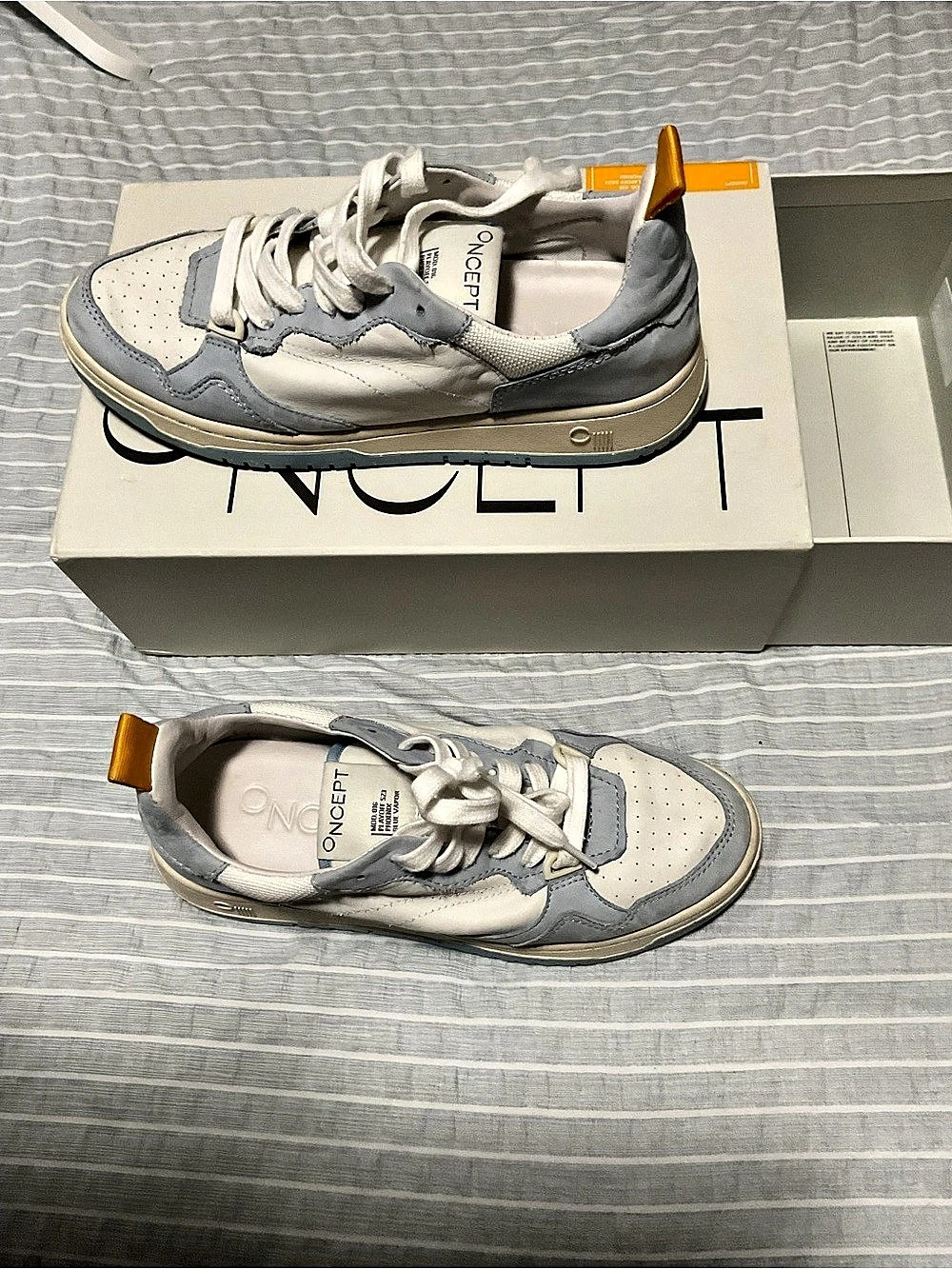 Oncept Phoenix Women's Sneakers Blue & White US 8.0 Like New